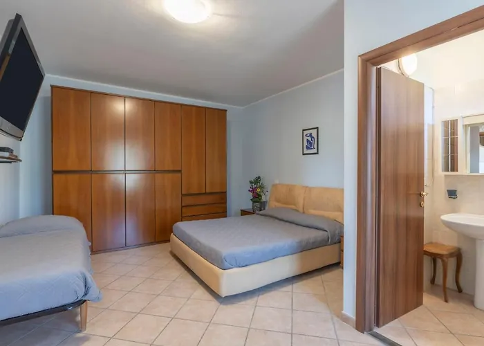 Matisse By Interhome Lingueglietta